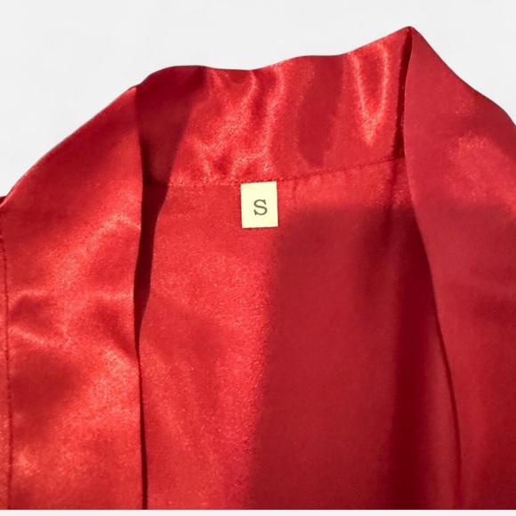 Red Satin Robe - Picture 3 of 4